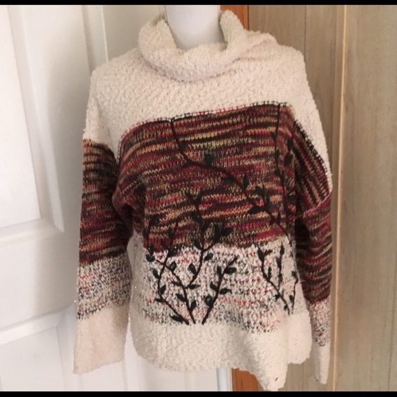 LAST ONE! Gorgeous Sweater - Picture 3 of 6